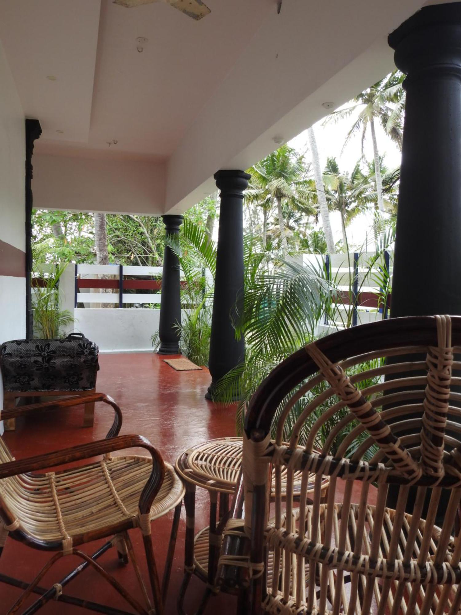 Shoreline Marari Beach Villa At Golden Beach Mararikulam Alappuzha Εξωτερικό φωτογραφία