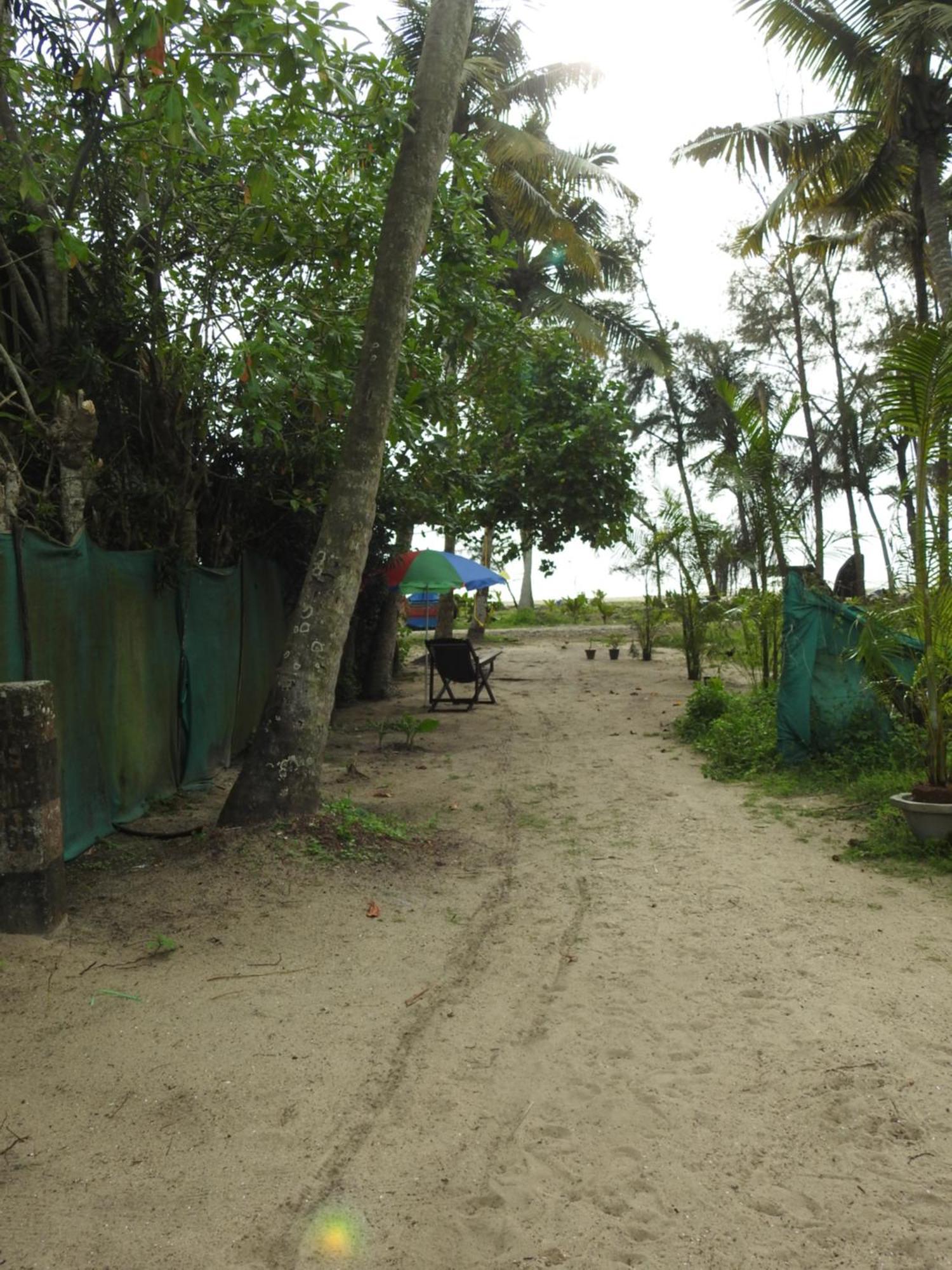 Shoreline Marari Beach Villa At Golden Beach Mararikulam Alappuzha Εξωτερικό φωτογραφία