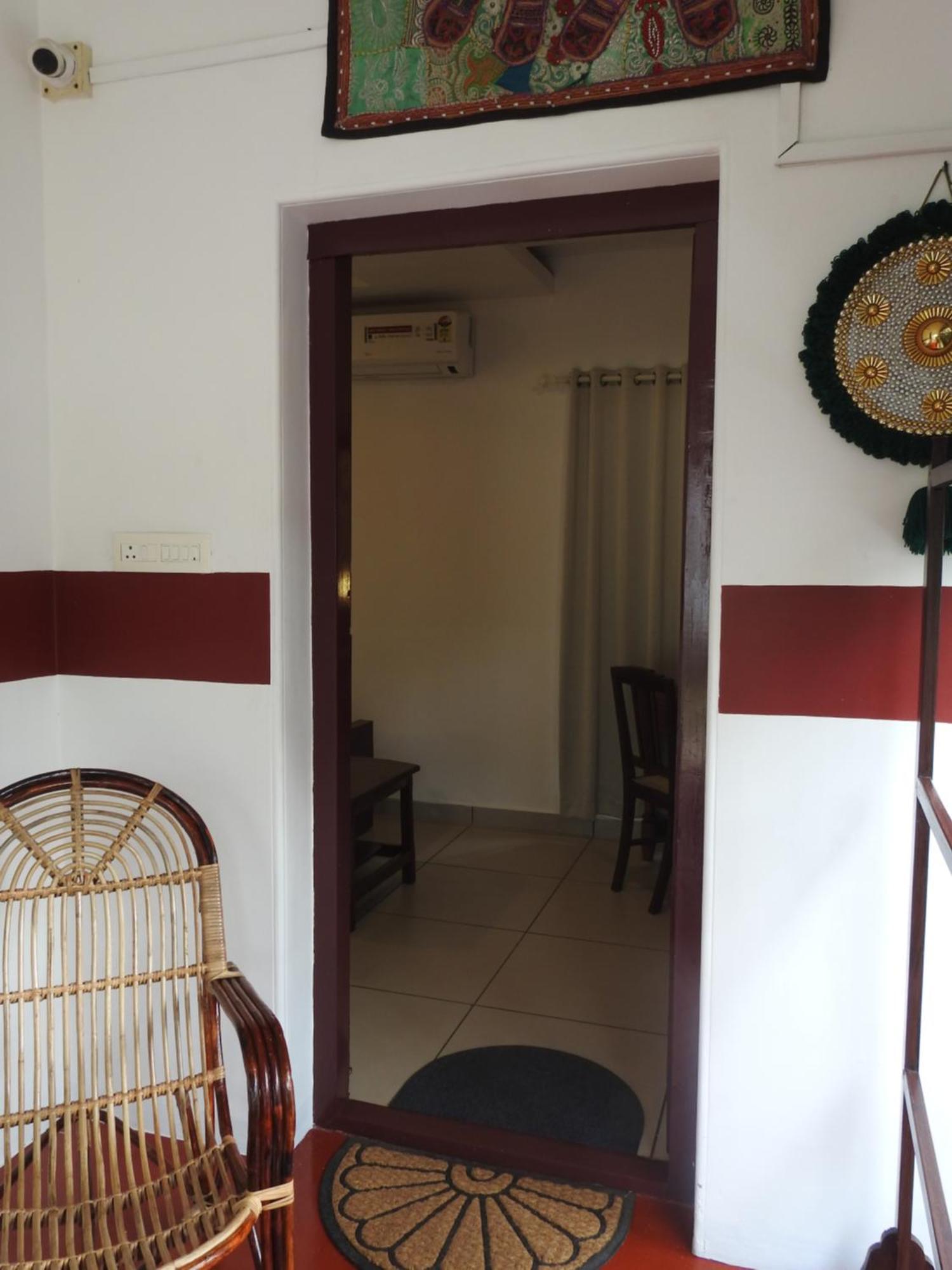 Shoreline Marari Beach Villa At Golden Beach Mararikulam Alappuzha Εξωτερικό φωτογραφία