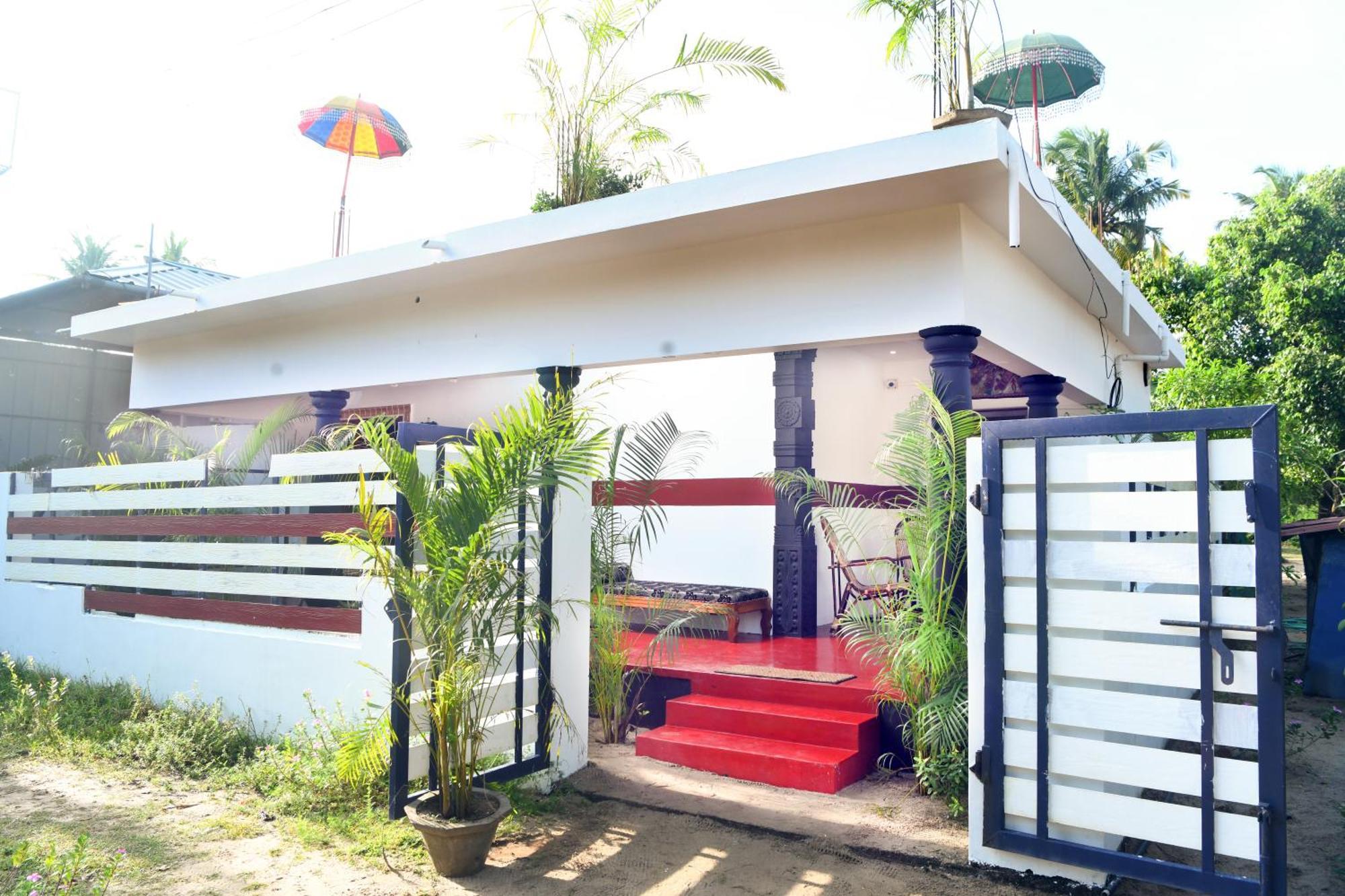 Shoreline Marari Beach Villa At Golden Beach Mararikulam Alappuzha Εξωτερικό φωτογραφία