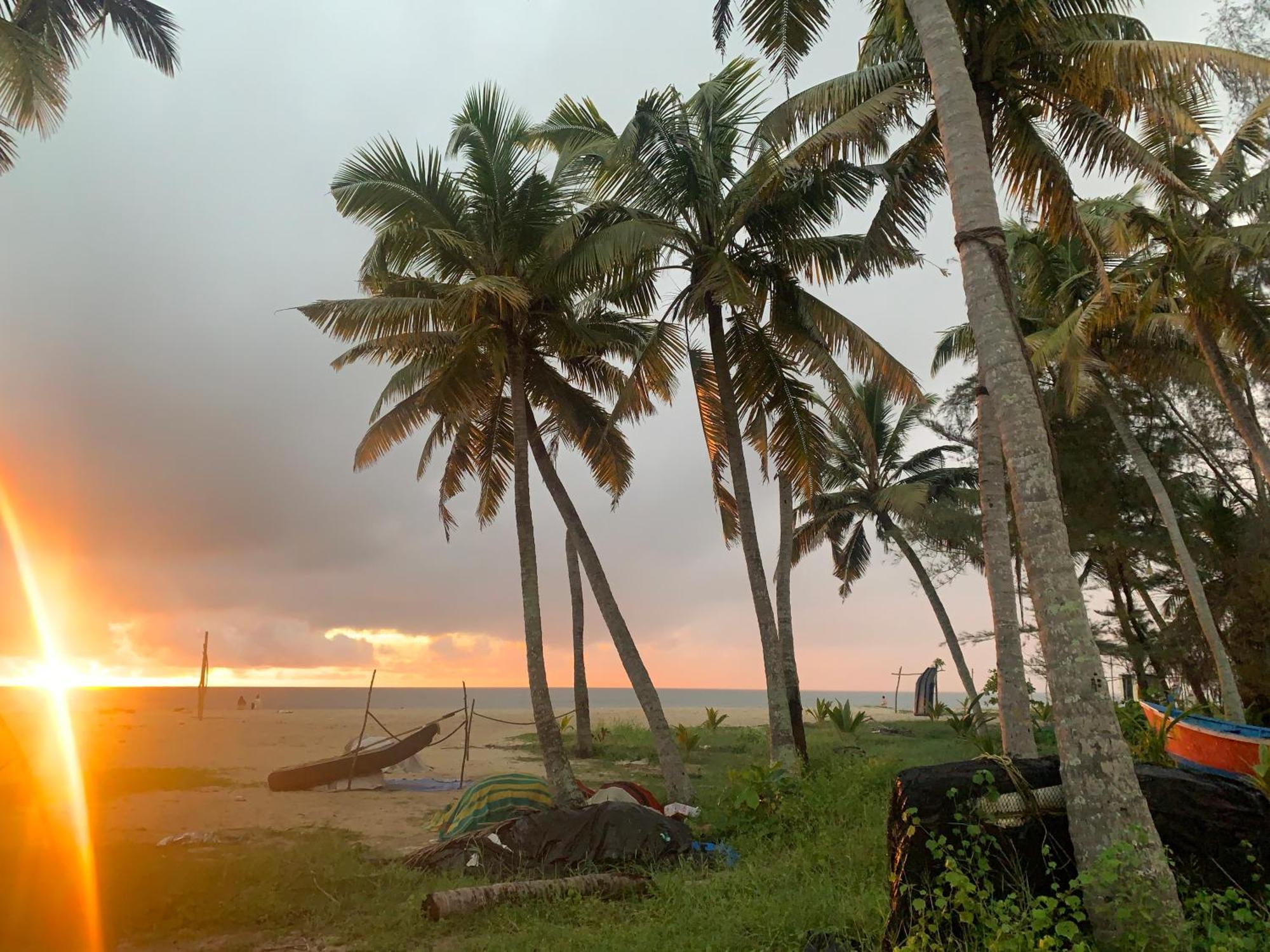 Shoreline Marari Beach Villa At Golden Beach Mararikulam Alappuzha Εξωτερικό φωτογραφία