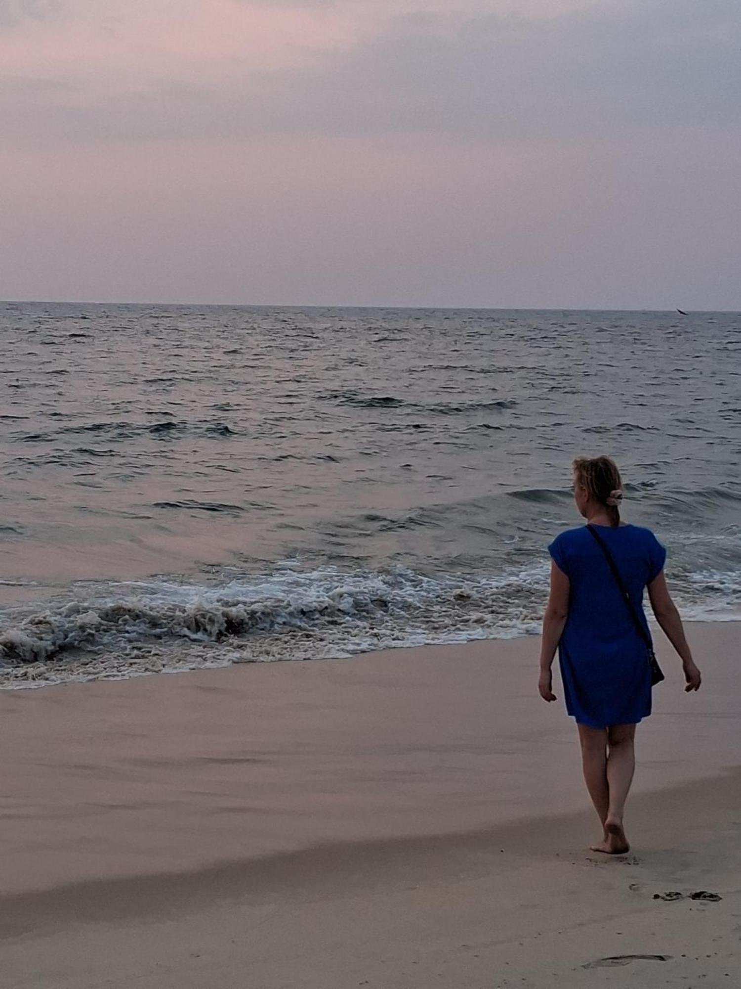 Shoreline Marari Beach Villa At Golden Beach Mararikulam Alappuzha Εξωτερικό φωτογραφία